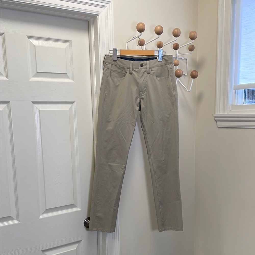 Vineyard Vines Performance Golf Slim Pants - Cream / Khaki - 28x30